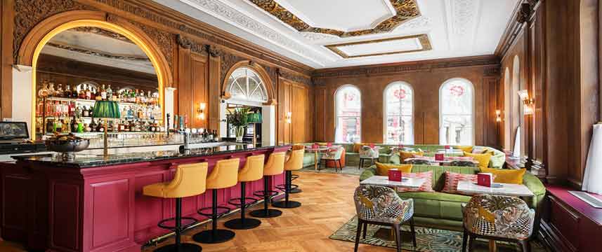 The Bailey`s Hotel Bar